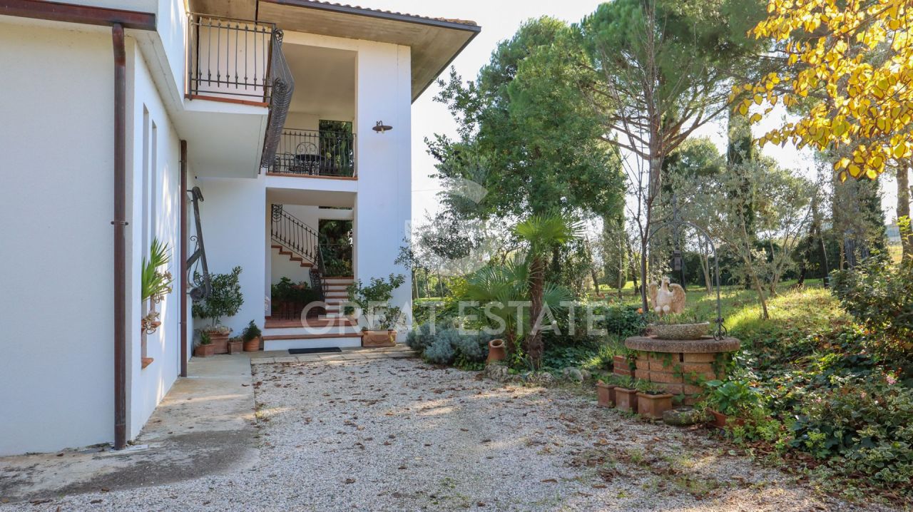 Villa en Paciano, Italia, 304.1 m² - imagen 5
