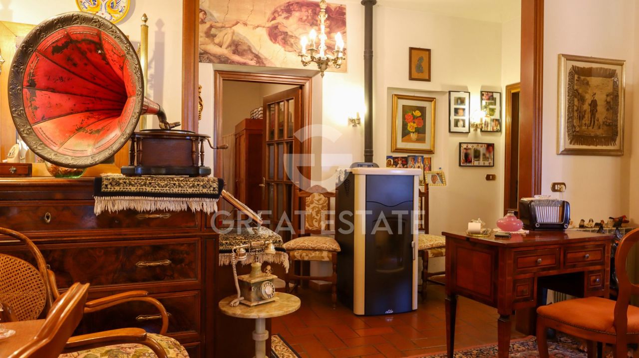 Villa en Paciano, Italia, 304.1 m² - imagen 13