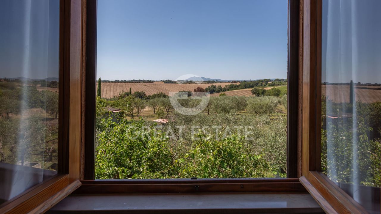 Villa in Castiglione del Lago, Italien, 204.95 m² - Foto 16