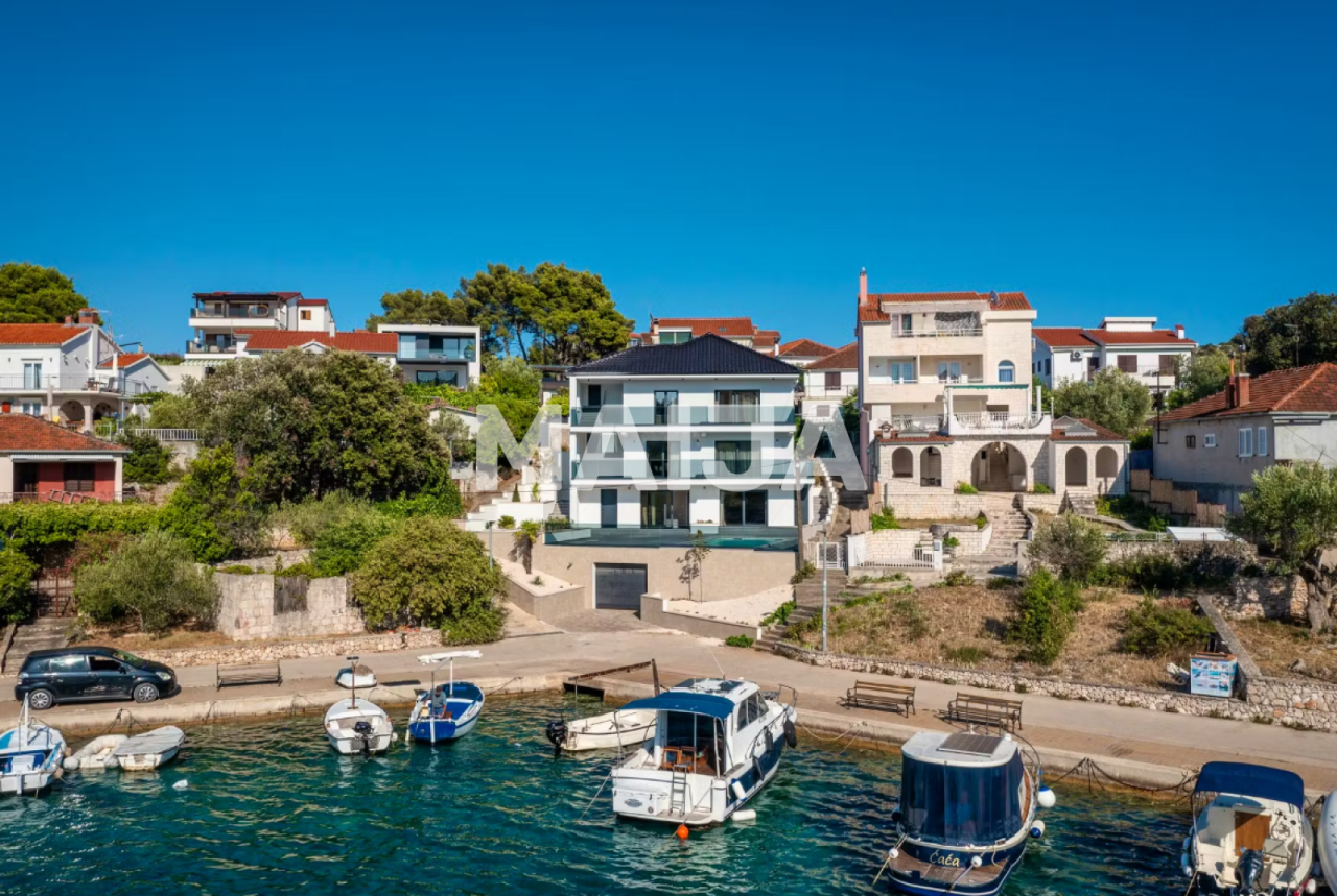 Villa à Rogoznica, Croatie, 225 m² - image 15