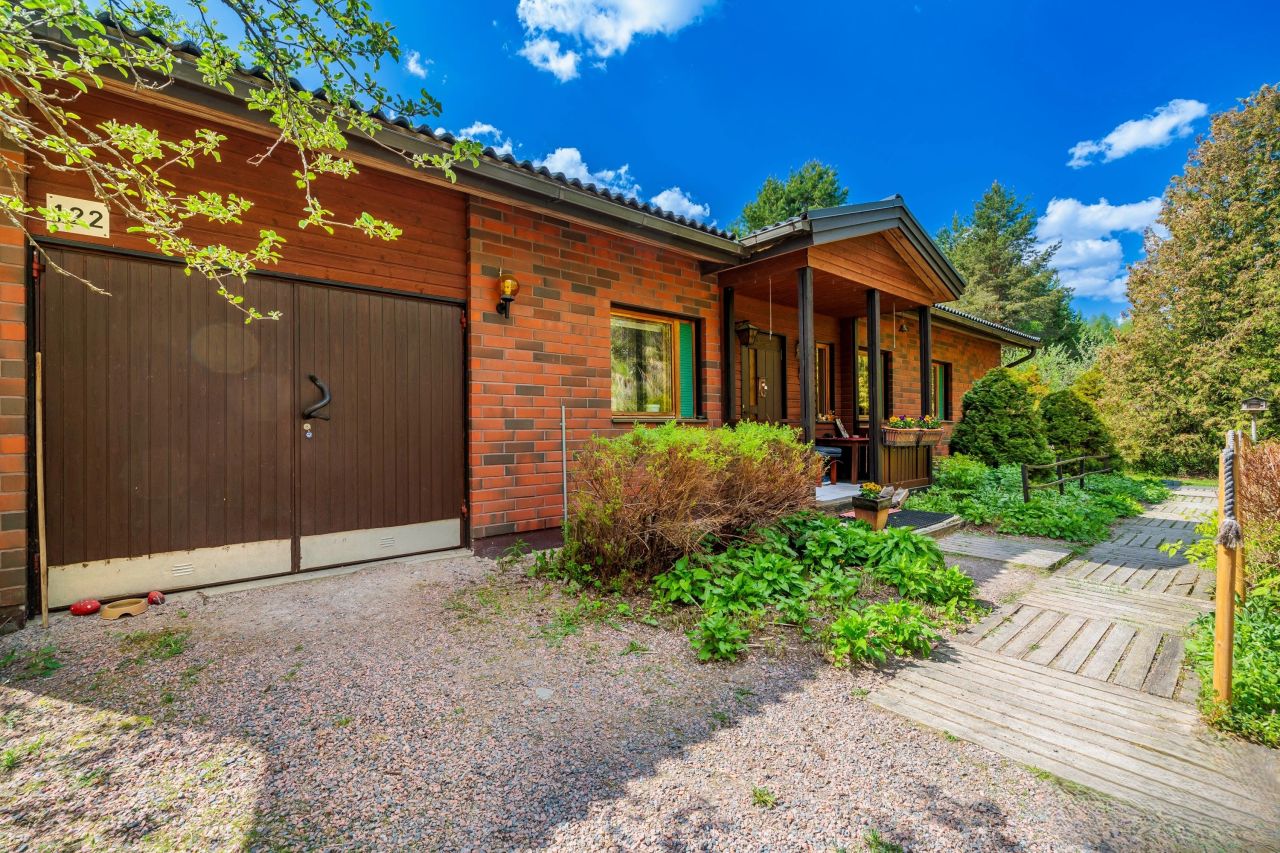 Maison à Suomenniemi, Finlande, 104 m² - image 1