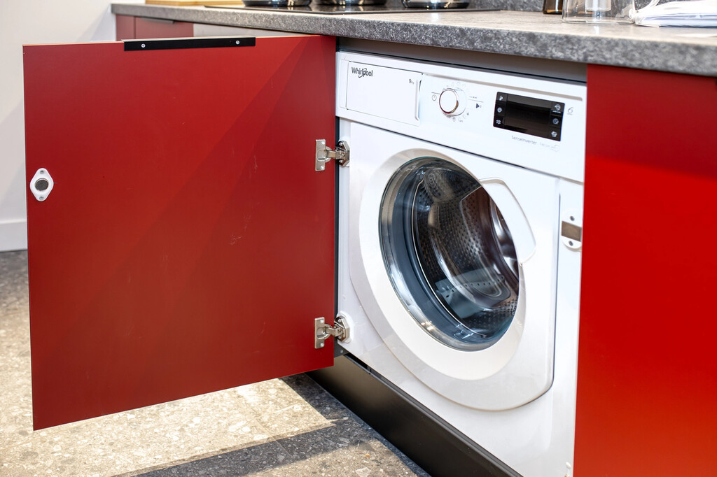 Flat in Athens, Greece, 52 m² - picture 13