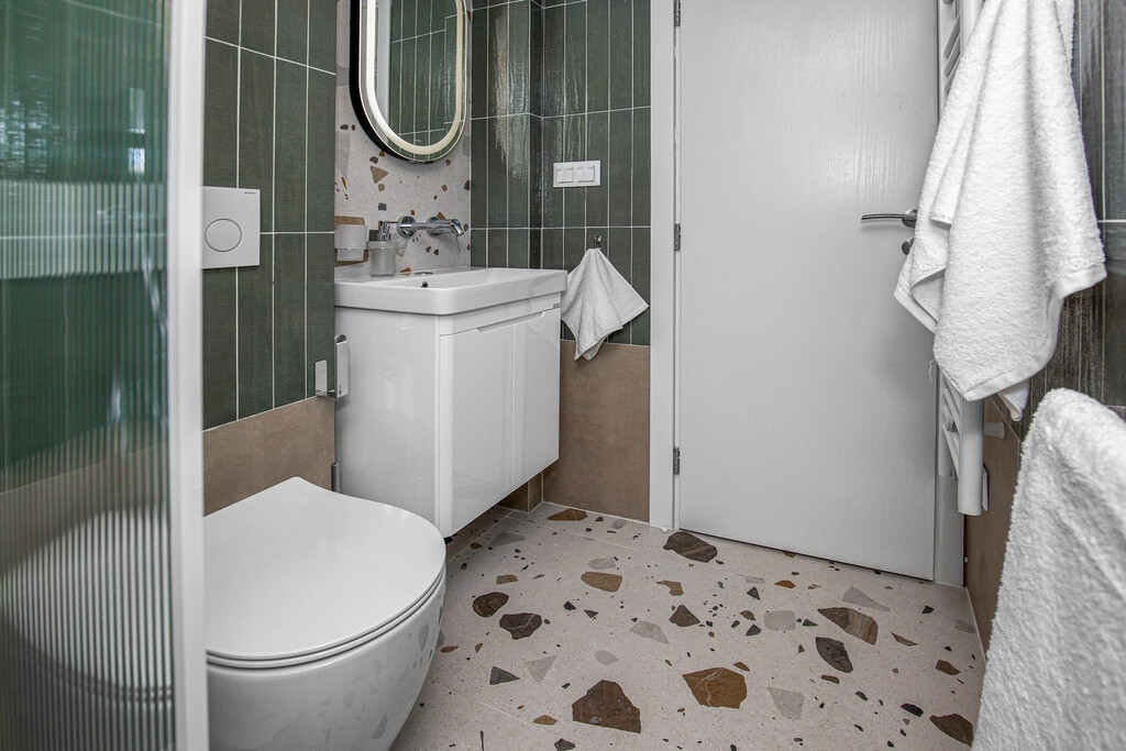 Flat in Athens, Greece, 52 m² - picture 14