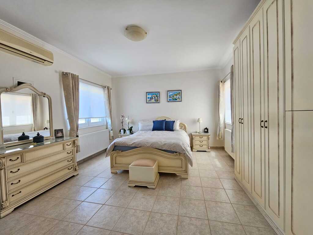 Villa à Héraklion, Grèce, 200 m² - image 14