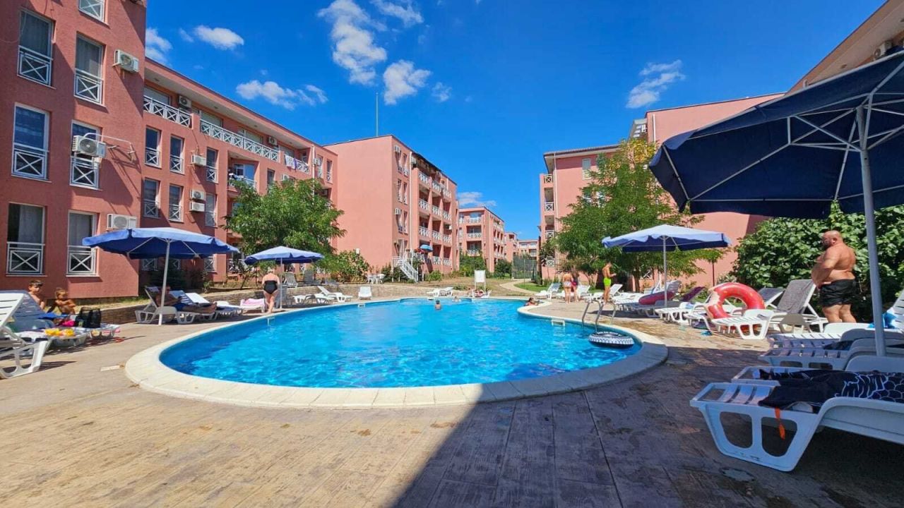 Appartement à Tankovo, Bulgarie, 26 m² - image 1