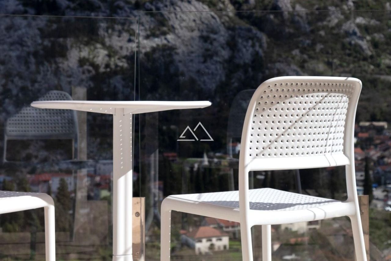 Apartment in Kotor, Montenegro, 136 m² - Foto 3