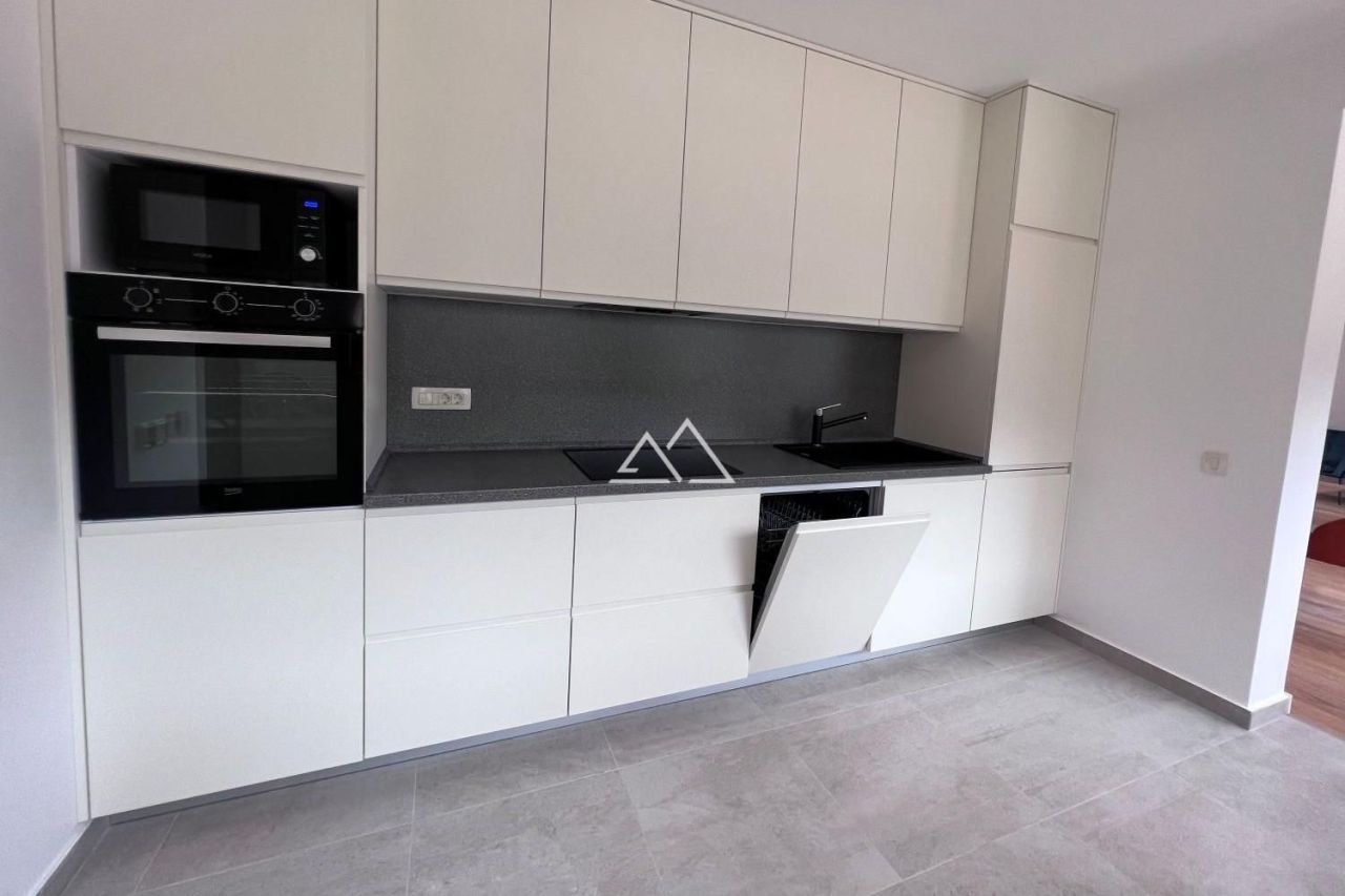 Apartment in Kotor, Montenegro, 198 m² - picture 10