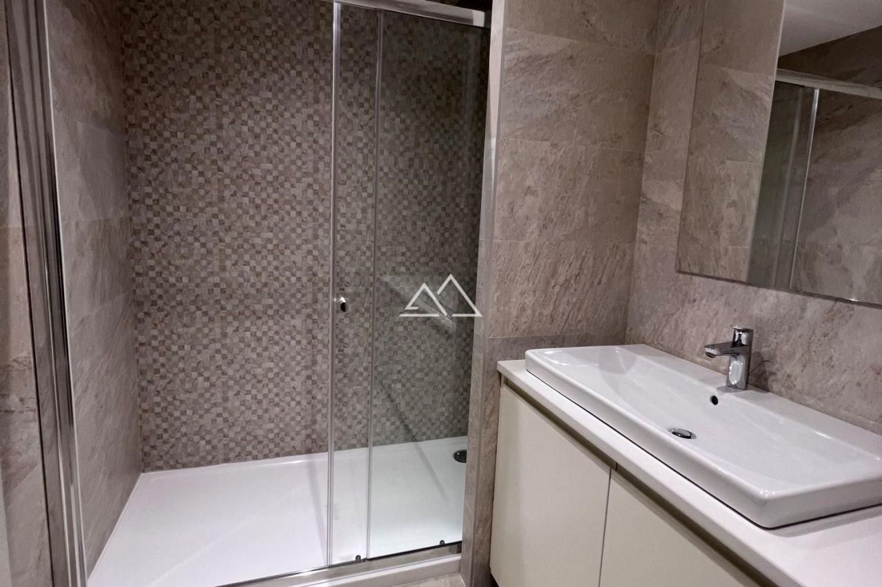 Apartment in Kotor, Montenegro, 198 m² - picture 14