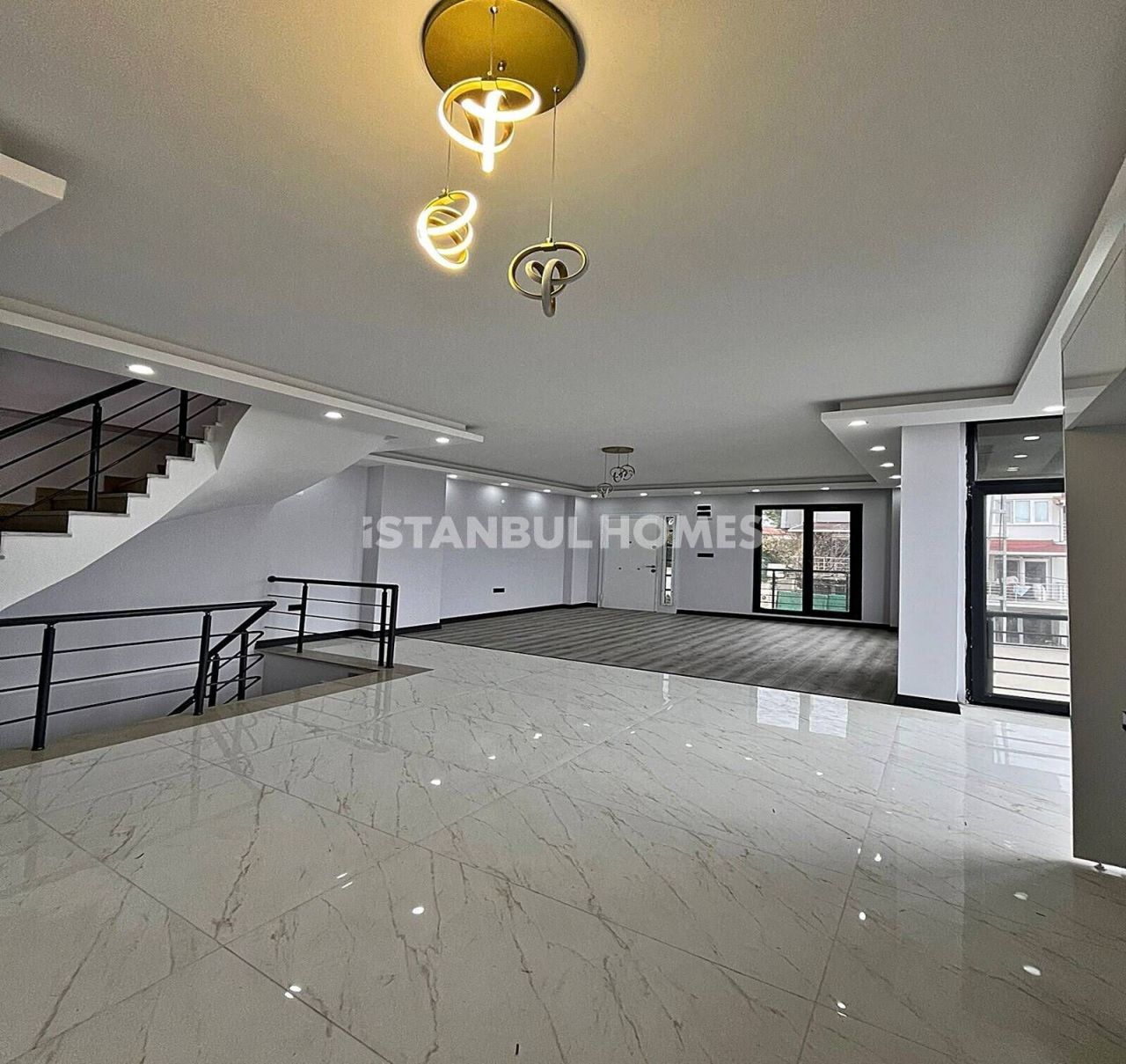 Villa en Silivri, Turquia, 300 m² - imagen 4