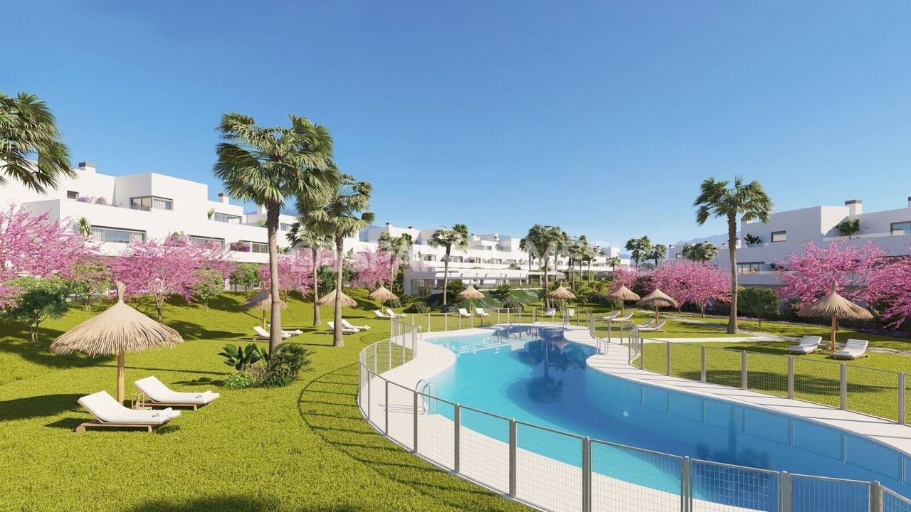 Apartment in Estepona, Spain, 73 m² - picture 1