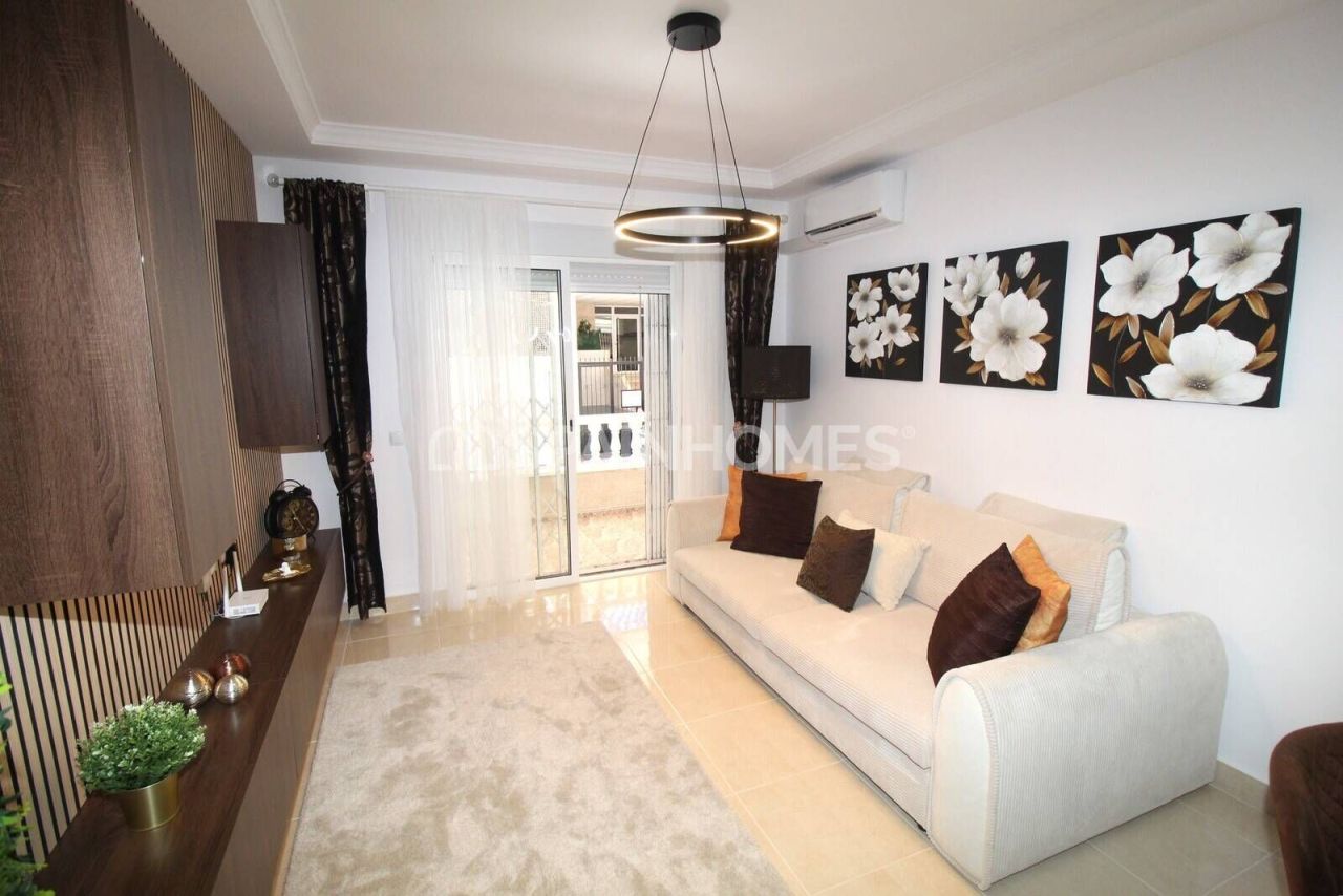 Apartamento en Torrevieja, España, 92 m² - imagen 4