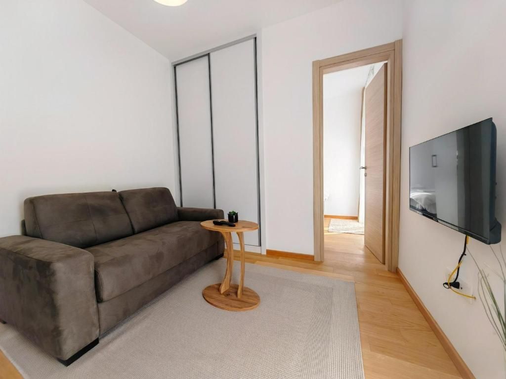 Apartamento en Budva, Montenegro, 43 m² - imagen 1