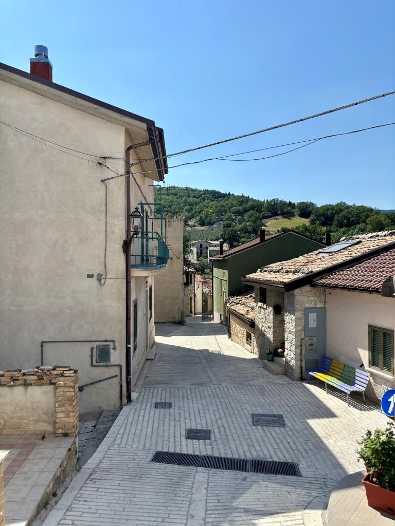 Townhouse in Campobasso, Italy, 187 m² - picture 16