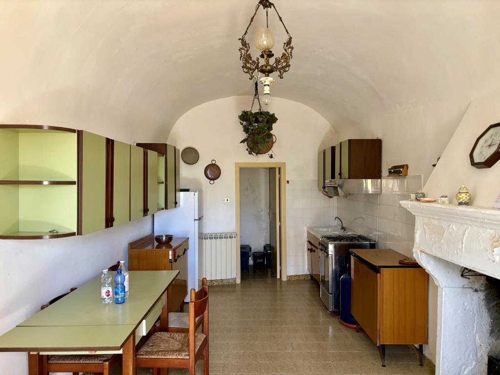 Townhouse in Campobasso, Italy, 187 m² - picture 1