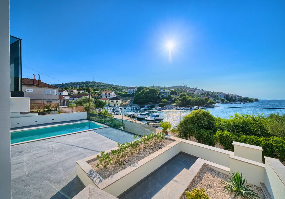 Villa in Rogoznica, Croatia, 225 m² - picture 6