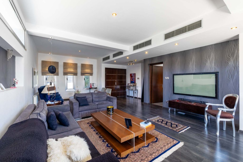 Flat in Limassol, Cyprus, 270 m² - picture 4