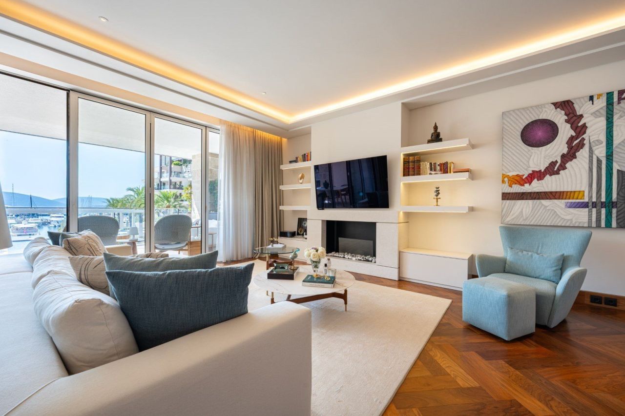 Apartamento en Tivat, Montenegro, 175 m² - imagen 6