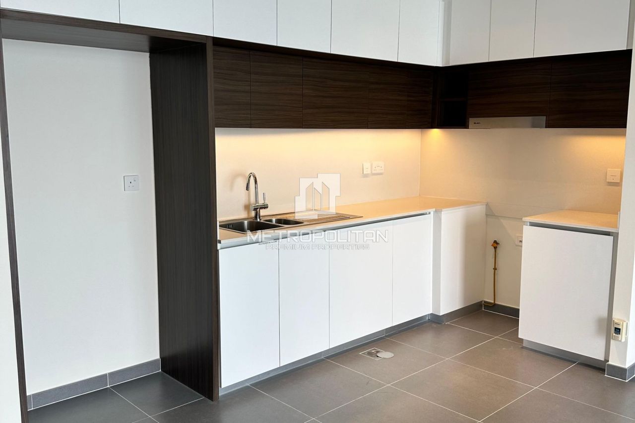 Apartamento en Dubái, EAU, 100 m² - imagen 1