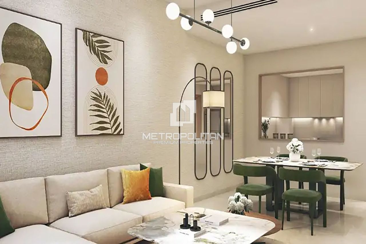 Apartment in Dubai, UAE, 69 m² - picture 3