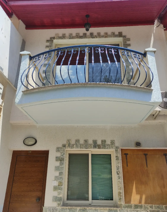 Casa en Moniatis, Chipre, 80 m² - imagen 1