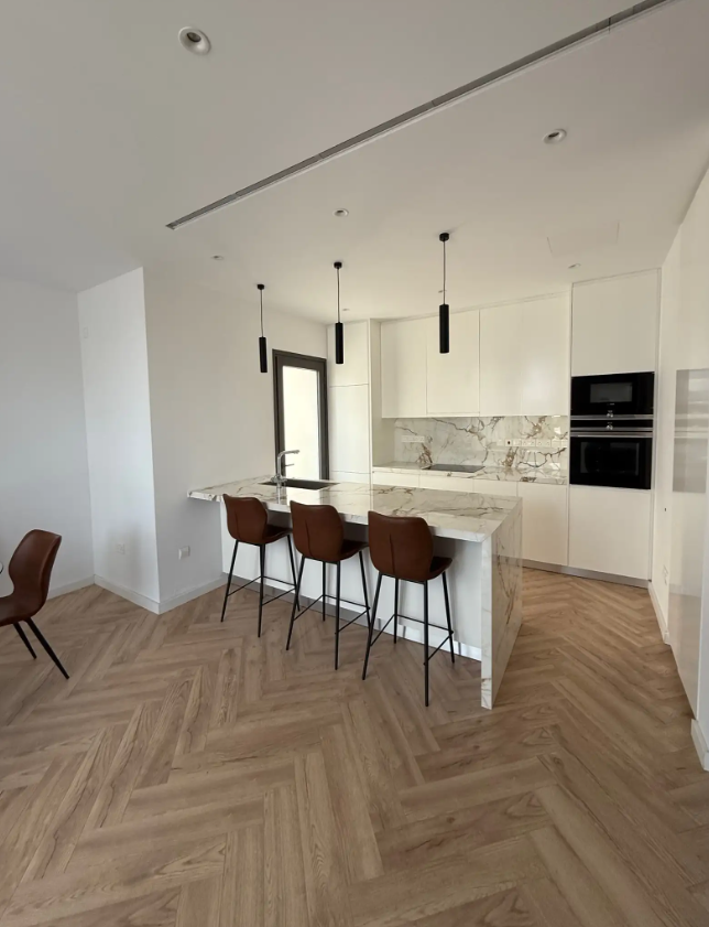 Apartamento en Agios Georgios, Chipre, 85 m² - imagen 1
