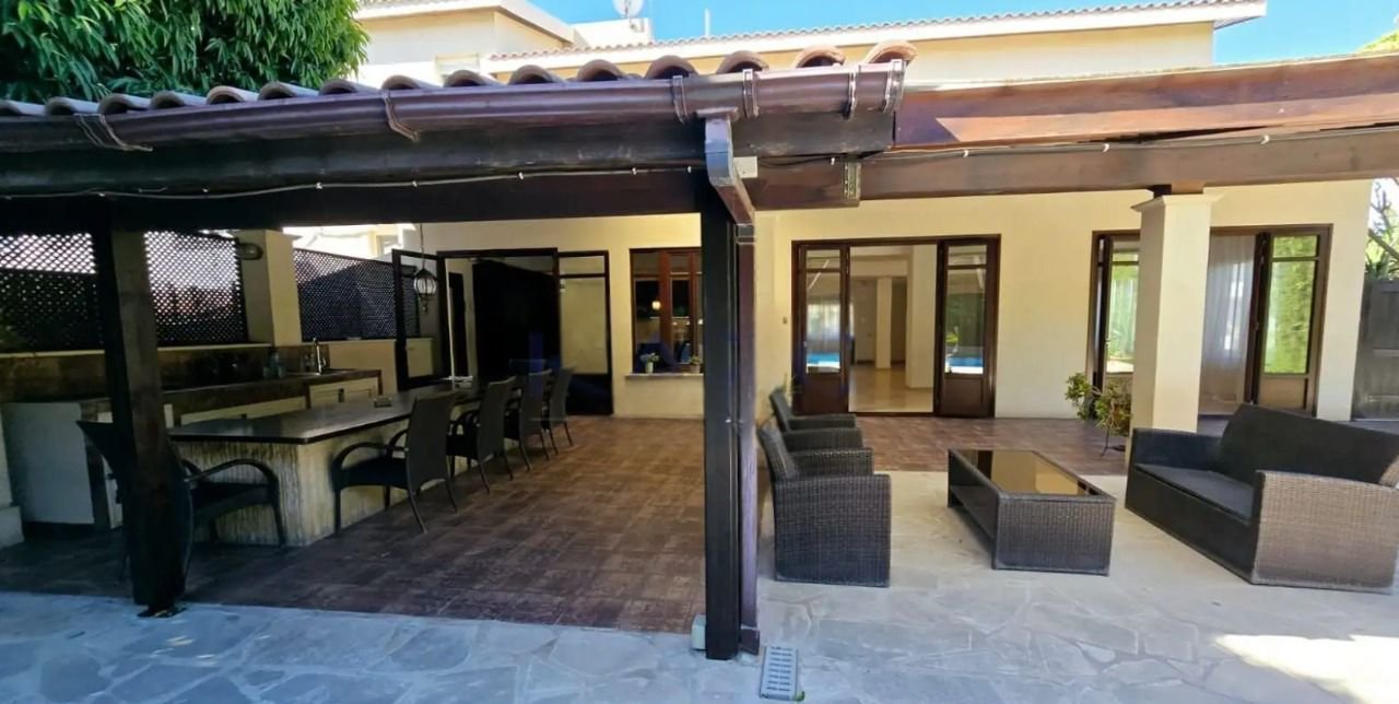 Casa a Limassol, Cipro, 500 m² - foto 3