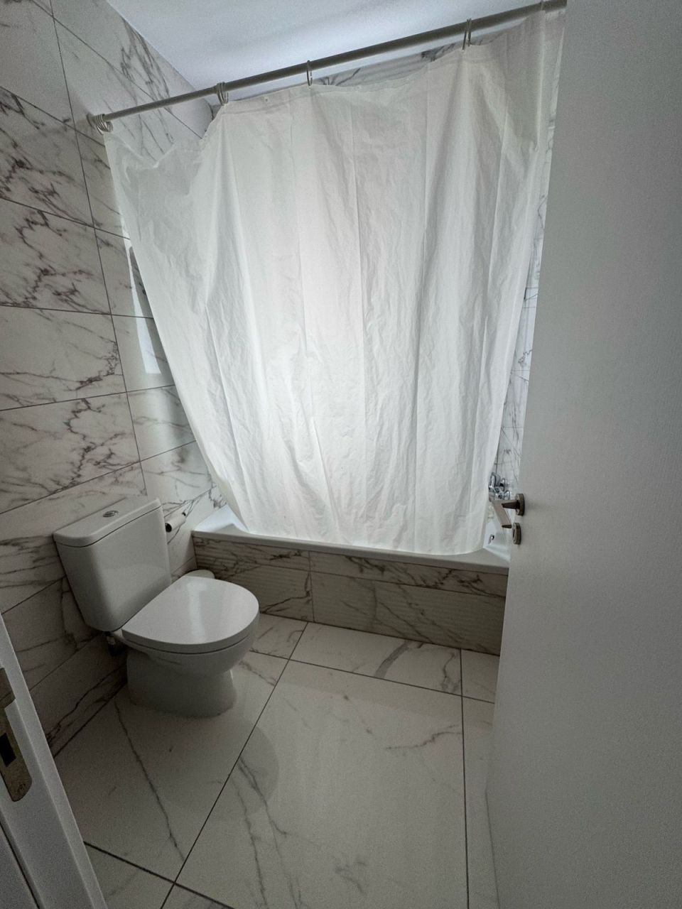 Apartamento en la playa de Finikoudes, Chipre - imagen 3