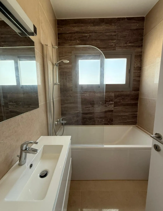 Apartment in Germasogeia, Cyprus, 80 m² - picture 7