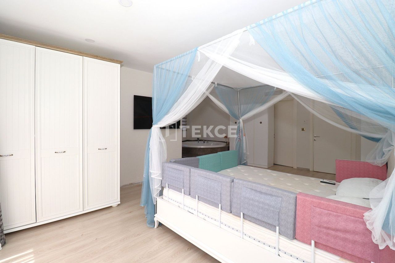 Townhouse in Antalya, Turkey, 370 m² - picture 12