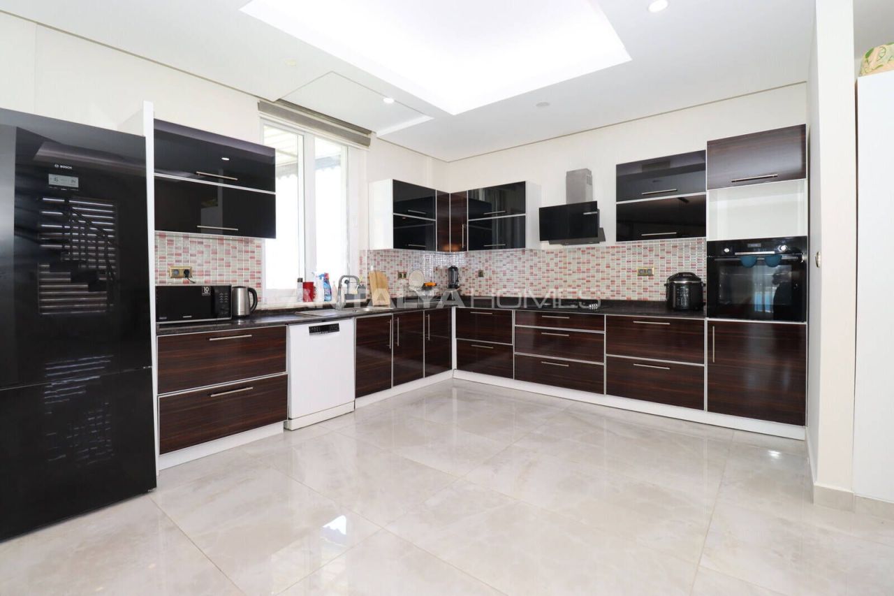 Maison urbaine à Antalya, Turquie, 370 m² - image 8