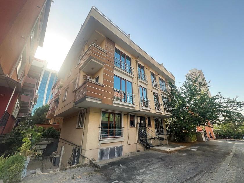 Appartement à Ataşehir, Turquie, 80 m² - image 1
