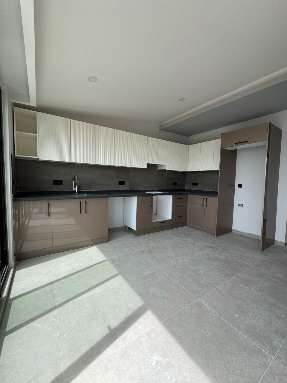 Flat in Alanya, Turkey, 95 m² - picture 2