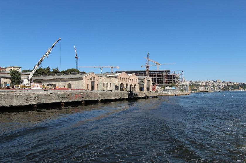 Flat in Istanbul, Turkey, 258 m² - picture 11