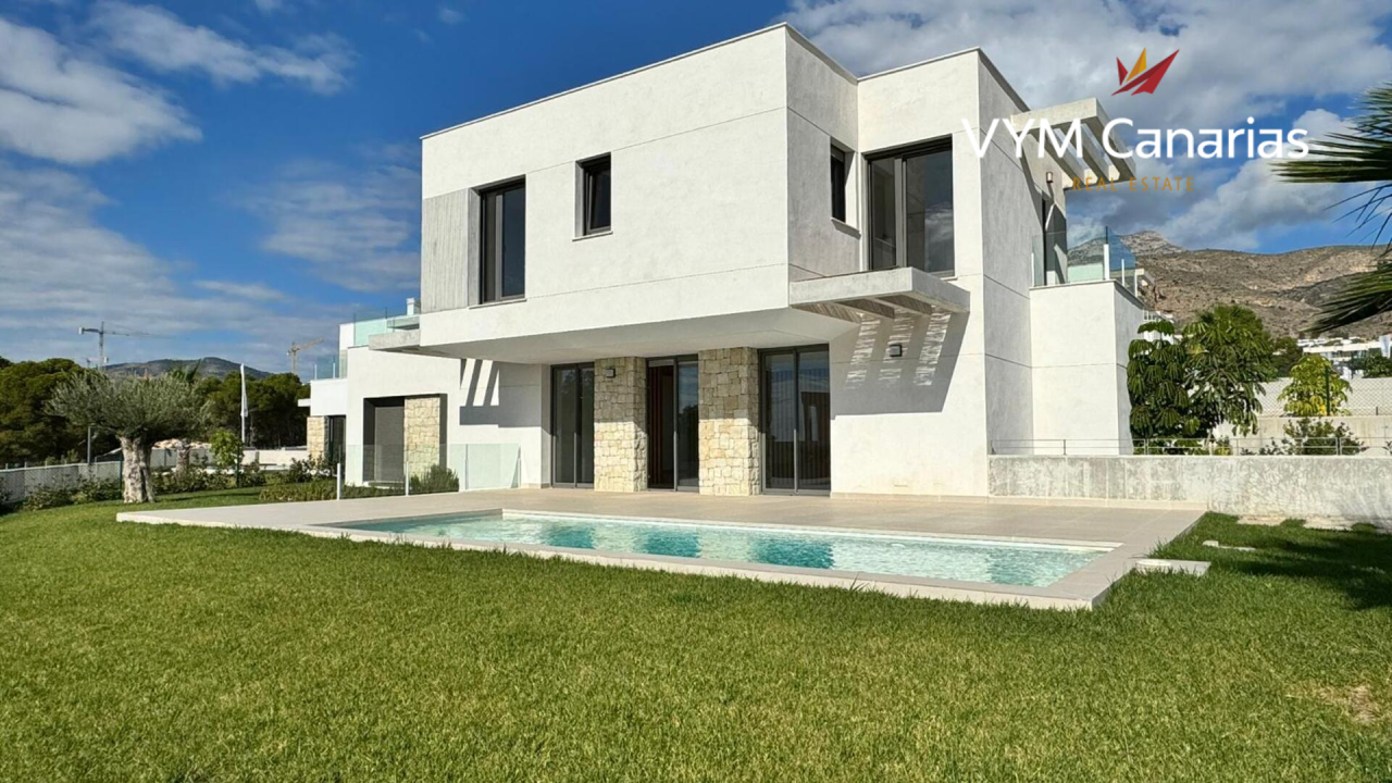Villa on Costa Blanca, Spain, 258 m² - picture 1