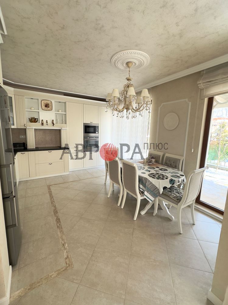 Casa a Pomorie, Bulgaria, 148 m² - foto 4