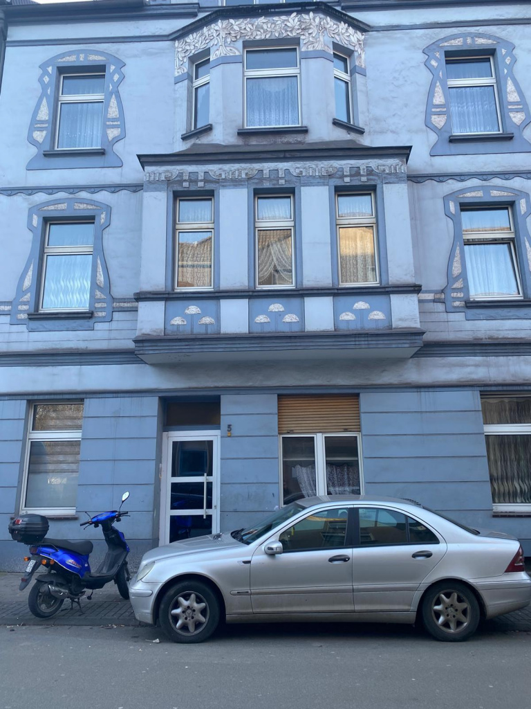 Casa lucrativa en Duisburgo, Alemania, 395 m² - imagen 1