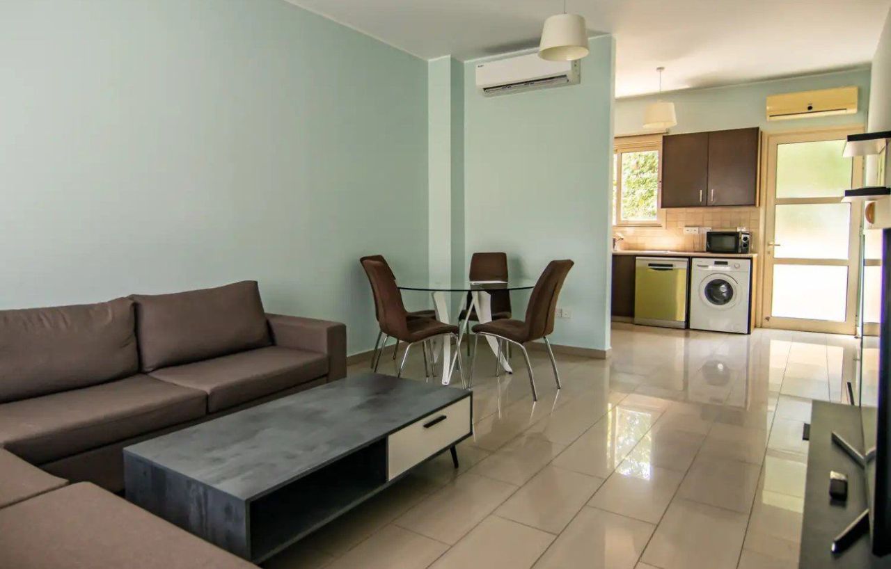 House in Limassol, Cyprus - picture 1