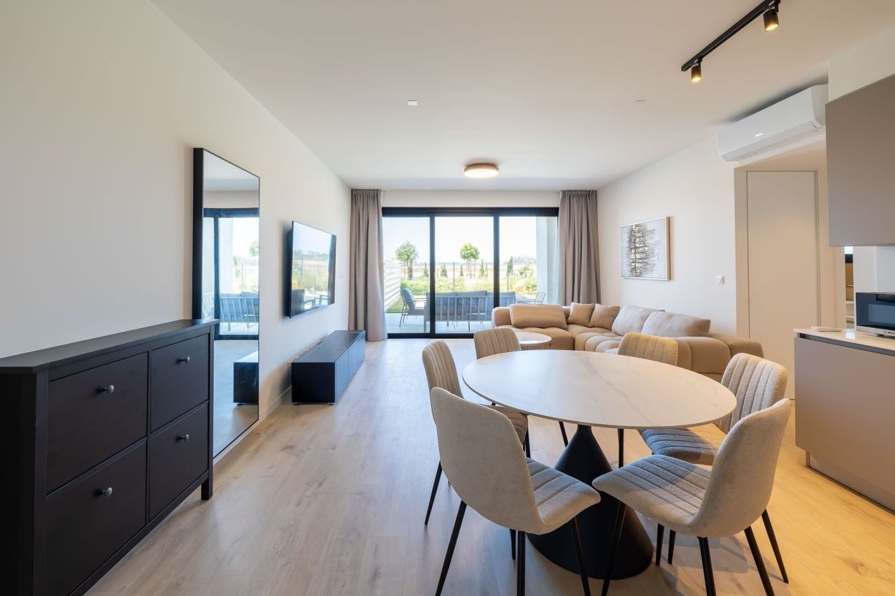 Apartment in Limassol, Cyprus, 96 m² - picture 1