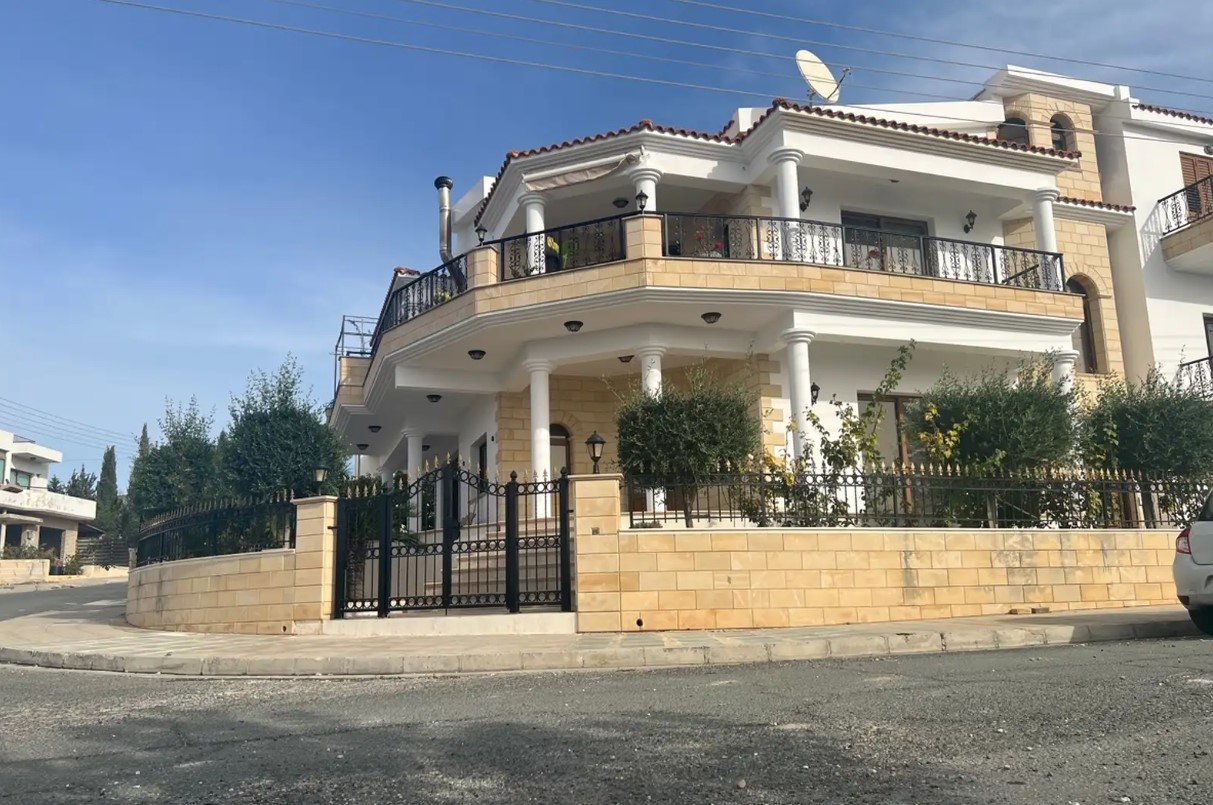 House in Empa, Cyprus - picture 1