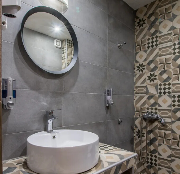 Flat in Thessaloniki, Greece, 224 m² - picture 4