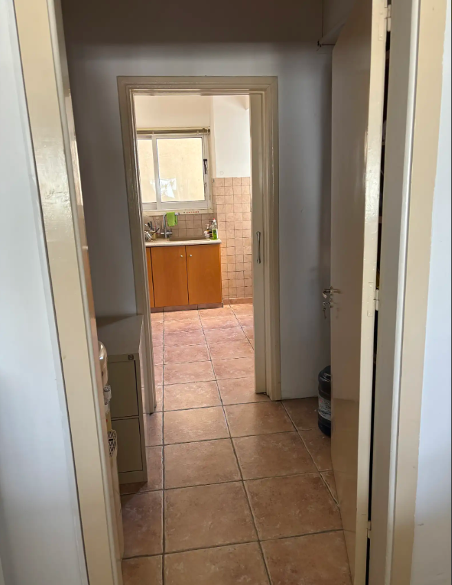 Apartment on Finikoudes Beach, Cyprus, 110 m² - picture 4