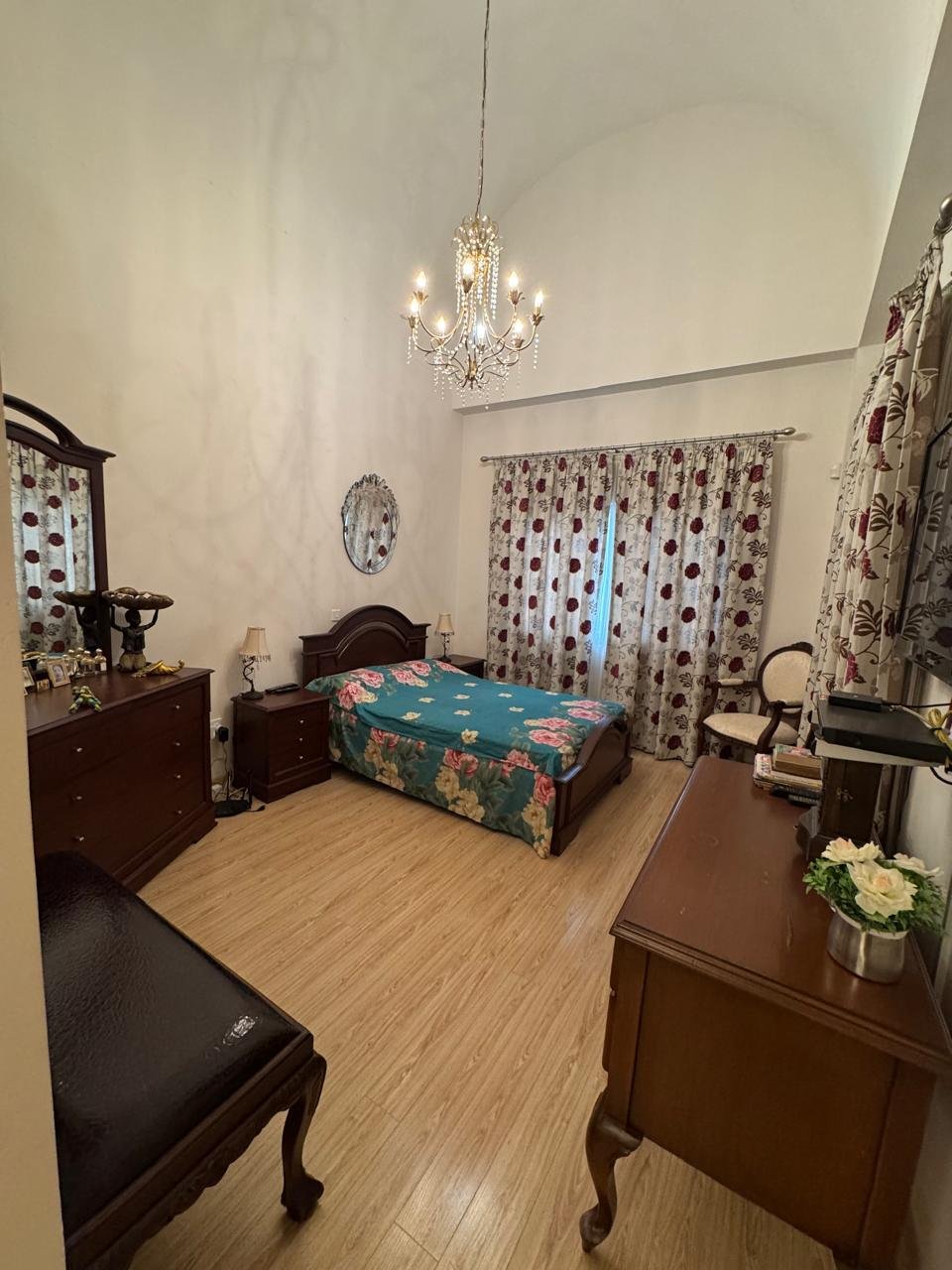 Apartment in Agios Tychon, Cyprus - picture 15