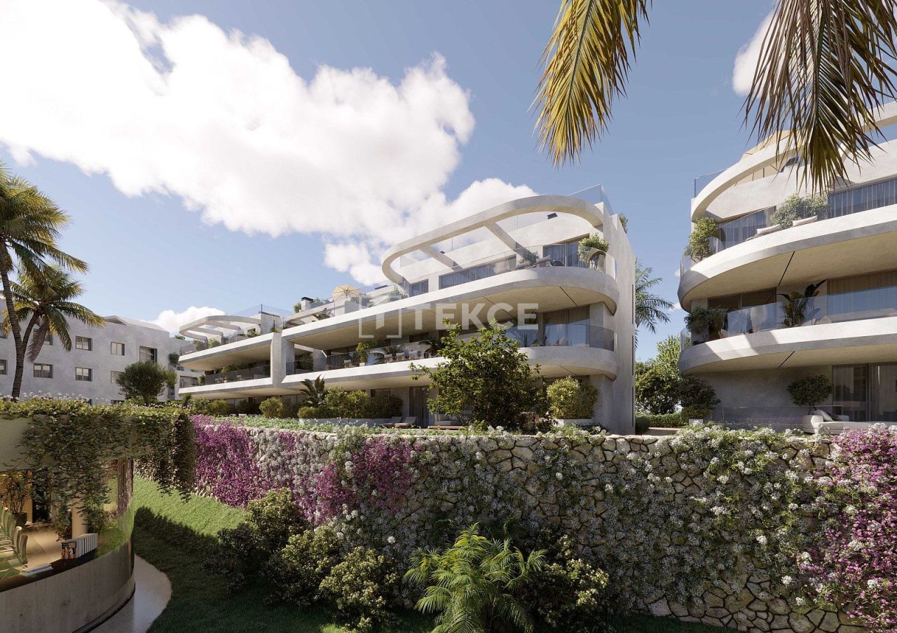 Appartement à Estepona, Espagne, 105 m² - image 1