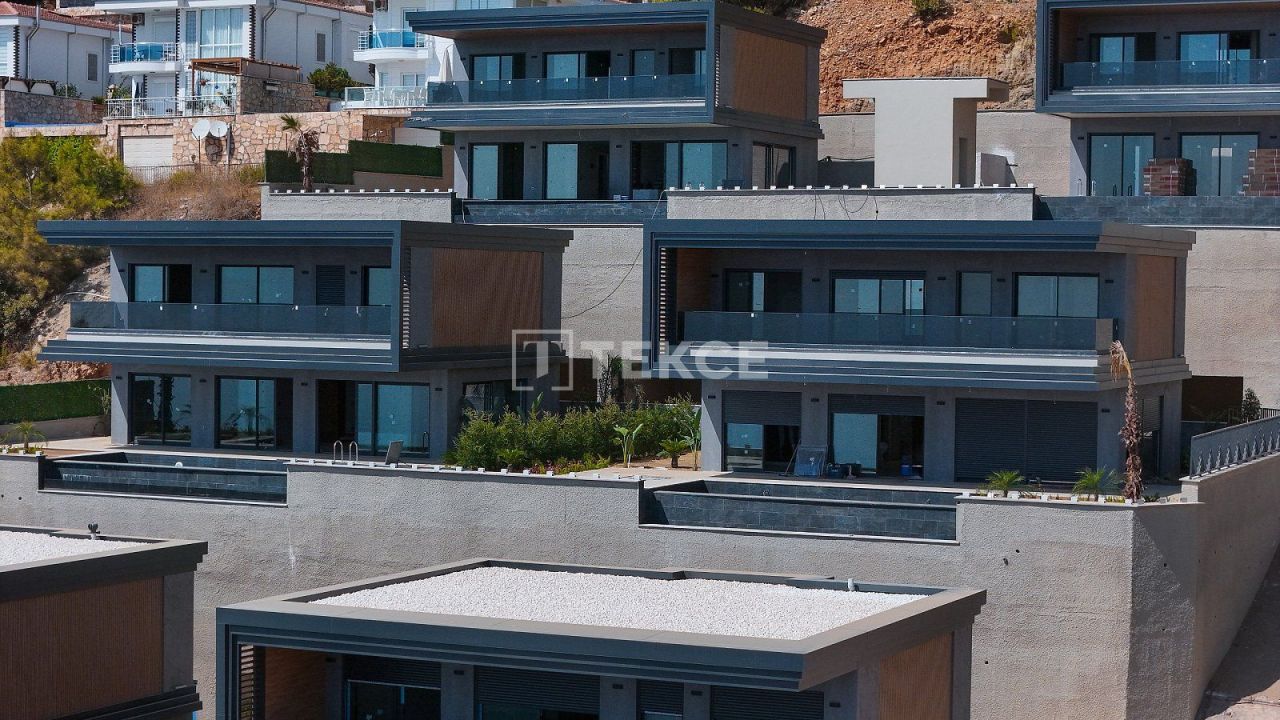 Villa à Alanya, Turquie, 305 m² - image 2