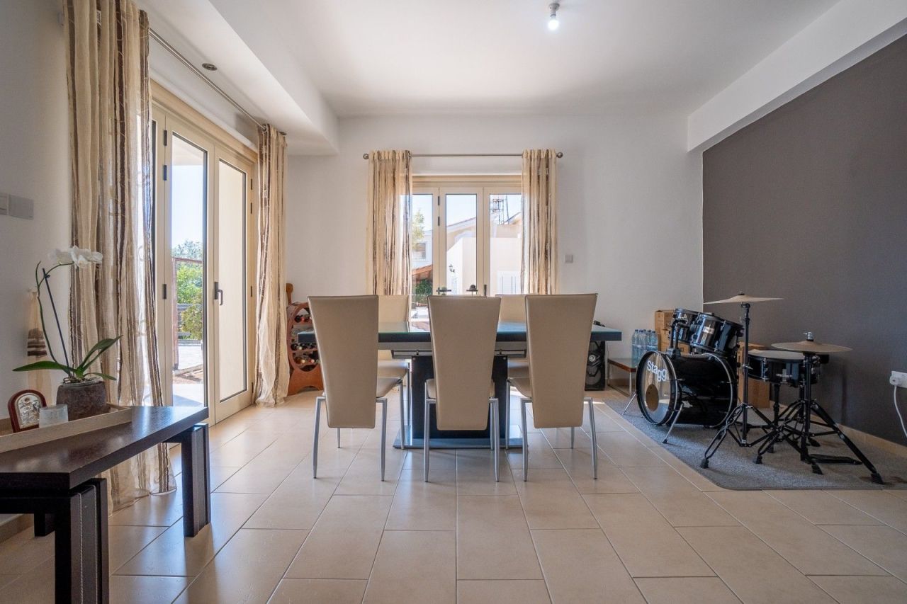 Villa a Paphos, Cipro, 170 m² - foto 2