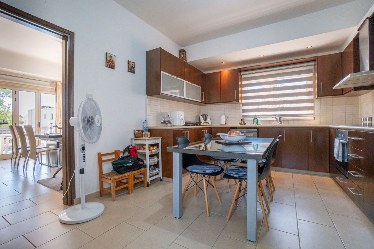 Villa a Paphos, Cipro, 170 m² - foto 8