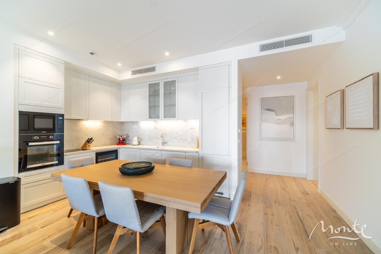 Appartamento a Tivat, Montenegro, 105 m² - foto 12