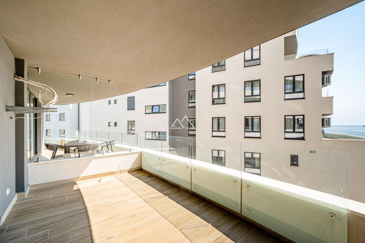 Apartment in Rafailovici, Montenegro, 57 m² - Foto 2