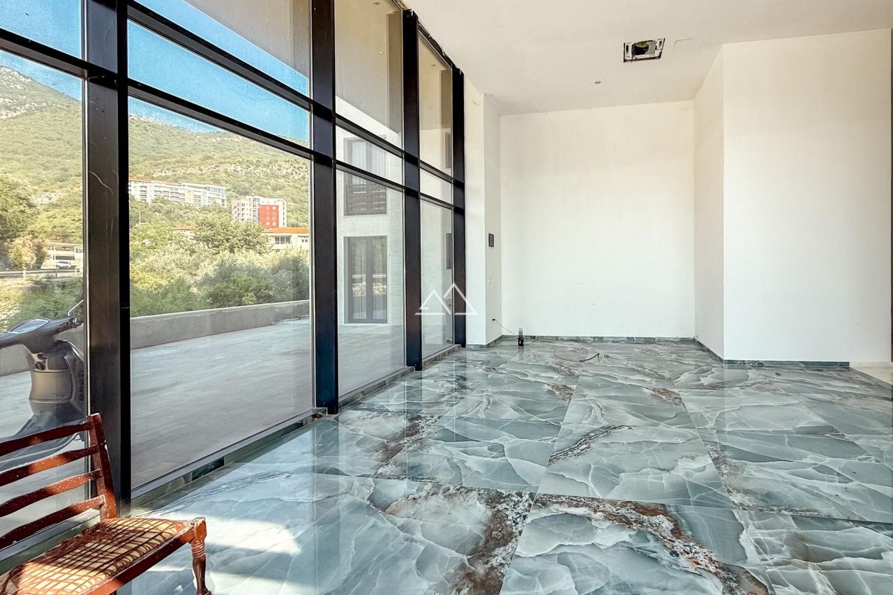 Apartment in Rafailovici, Montenegro, 57 m² - Foto 13