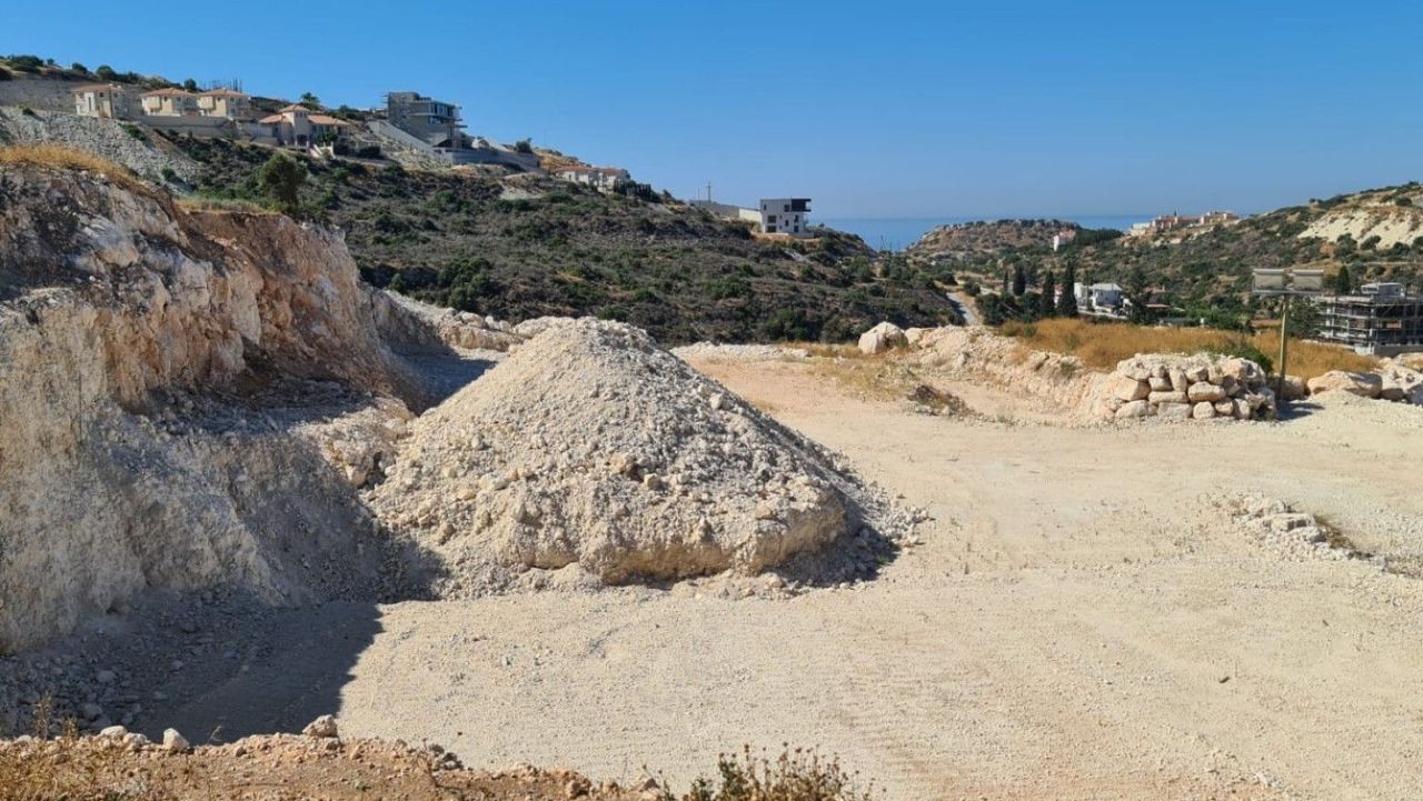 Terreno en Limasol, Chipre, 2 000 m² - imagen 2